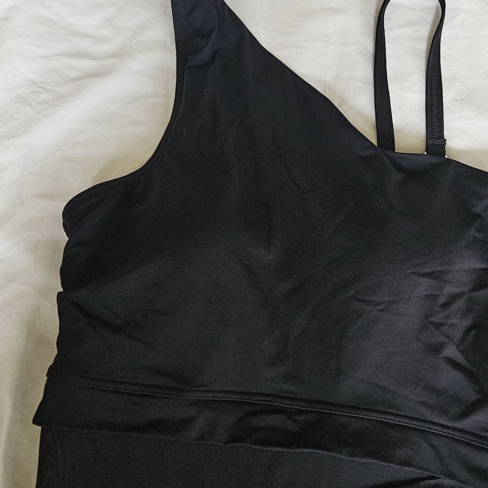 Lands' End Wmn's 8 One Shoulder High Leg Shine Shirred One Piece Swimsuit Black - Picture 5 of 8
